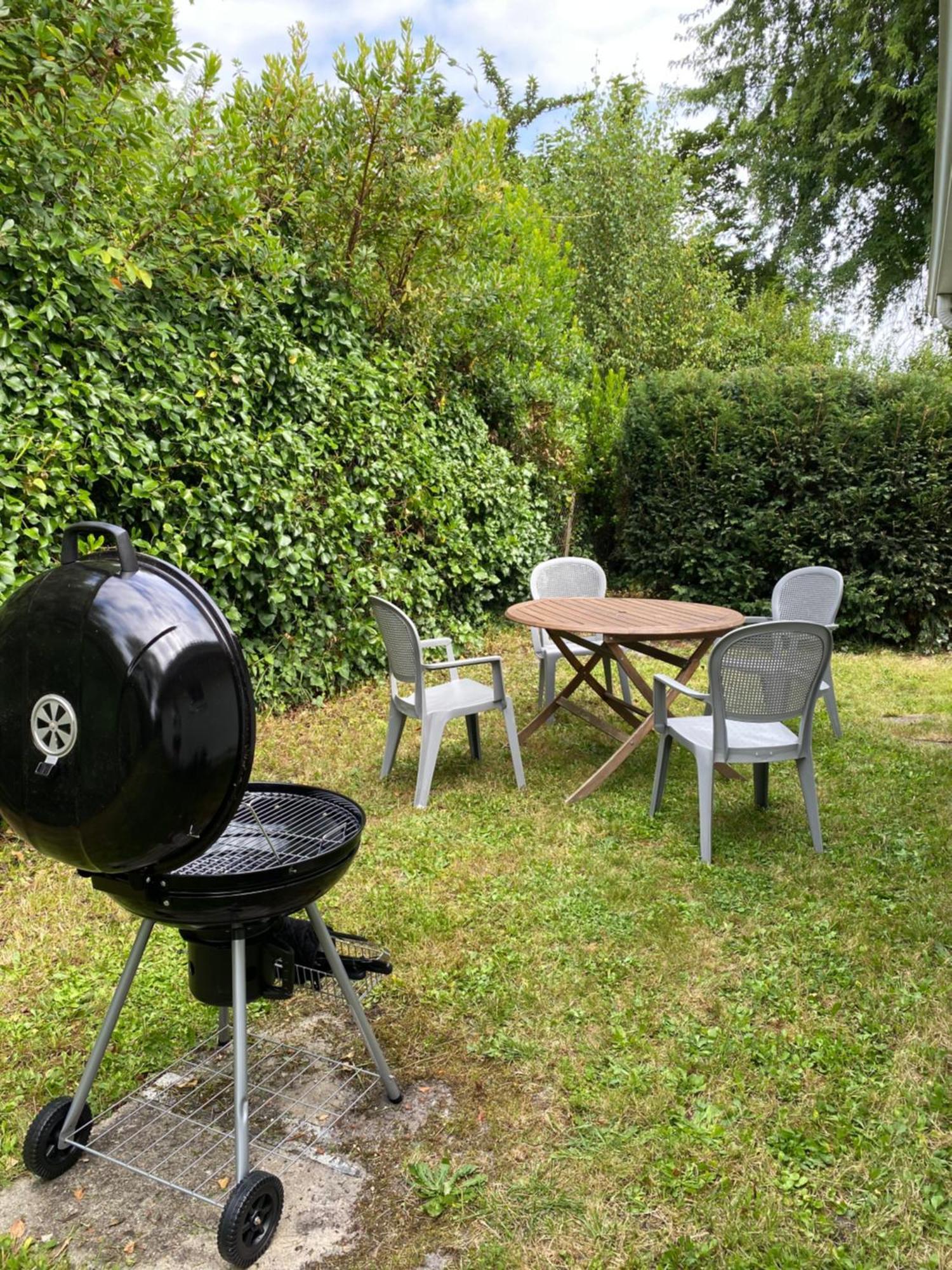 Appartement Avec Jardin Le Porge Exterior foto