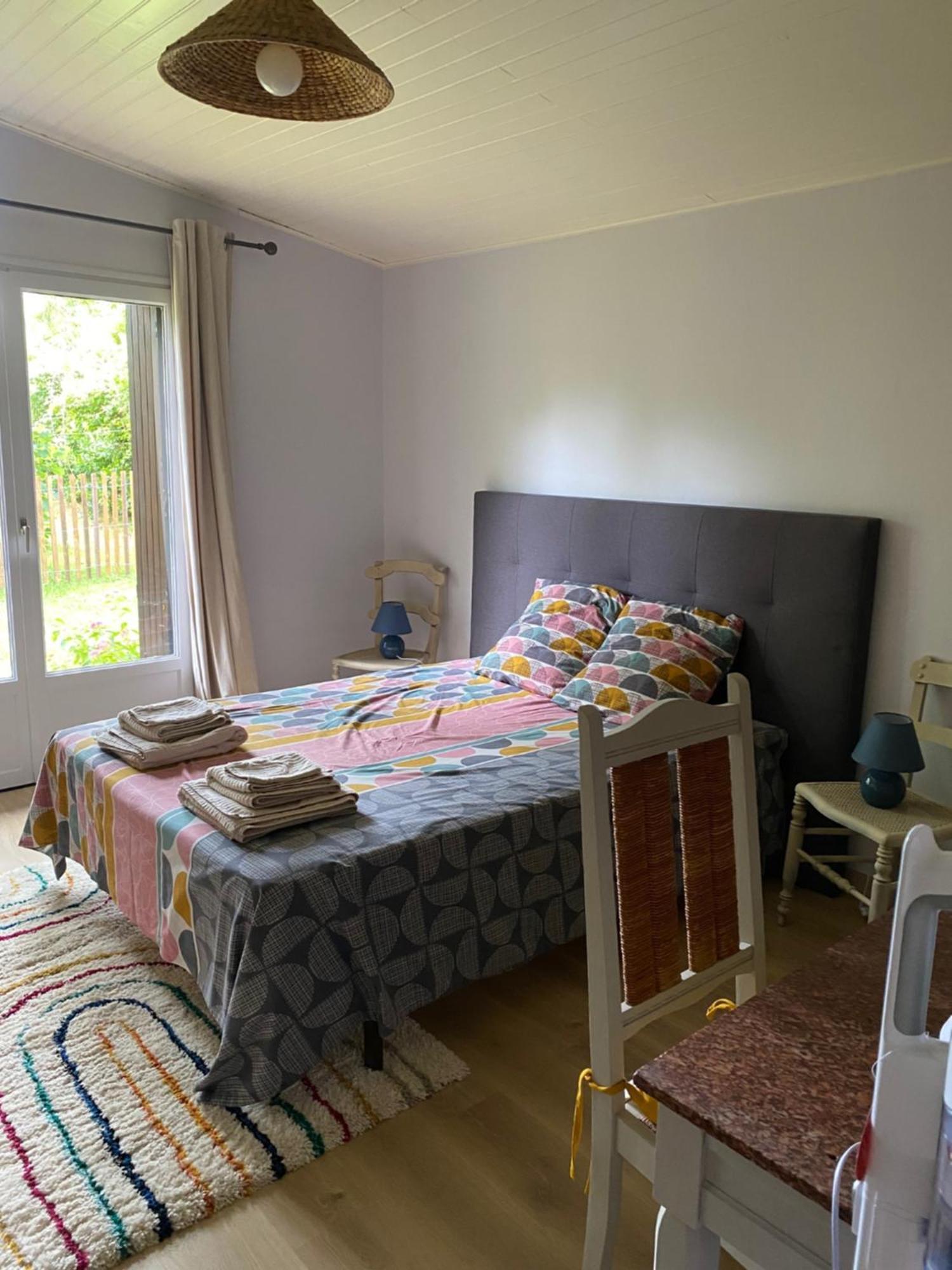 Appartement Avec Jardin Le Porge Exterior foto
